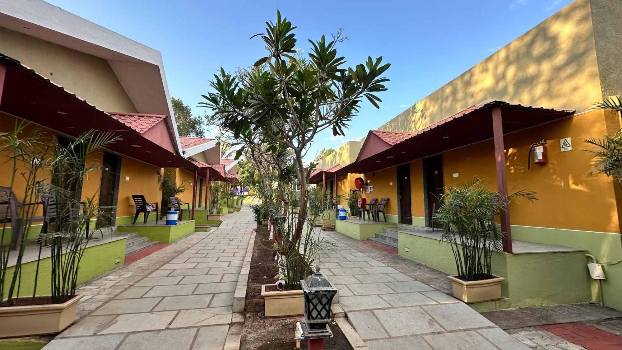 Lion Park Hotel & Resorts Sasan Gir Exterior foto